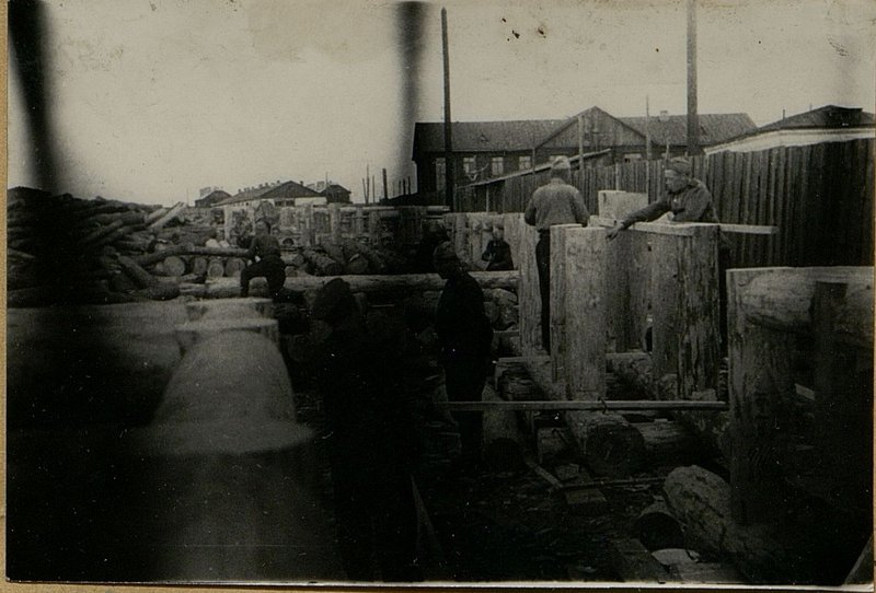 Фотография: Смычка [...]й двор [...]товка [...]оечных [...]тов
