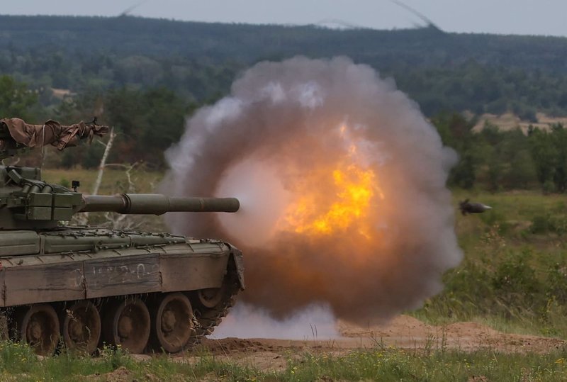 Tank Crew Training in the SMO Zone. A T-80 tank of the Central Military District (CMD)