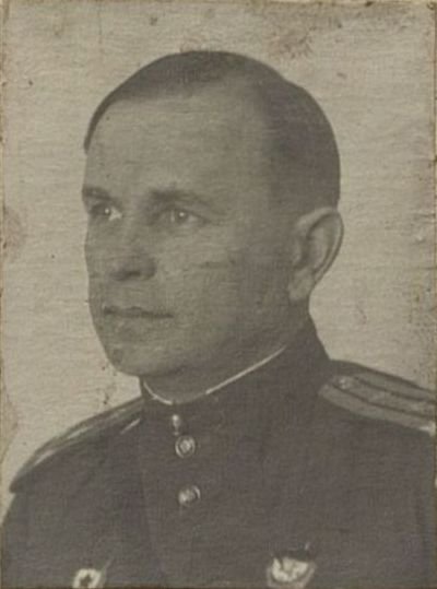 Image: Chief of the Engineering Troops of the 22nd Army, Guards Colonel Furashev