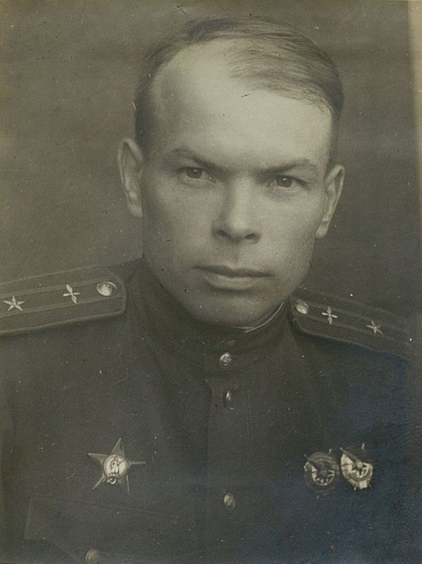 Фотография: Гвардии майор Севастьянов Алексей Иванович. Командир 71 Гвардейского штурмового авиационного полка