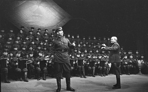 Краснознаменный ансамбль красноармейской песни и пляски Союза ССР (Финляндия)