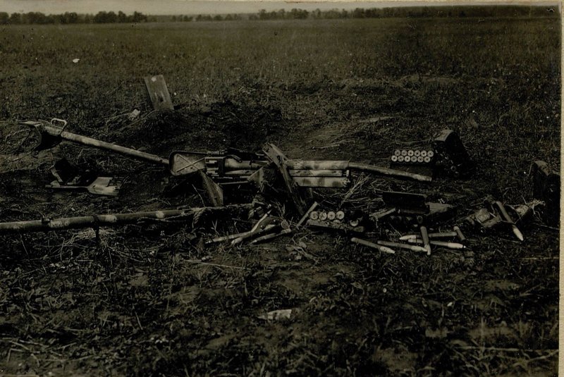 Фотография: Немецкое противотанковое орудие уничтожено 16.7.43 года 1 батареей 125 ПАП в районе Гриневка