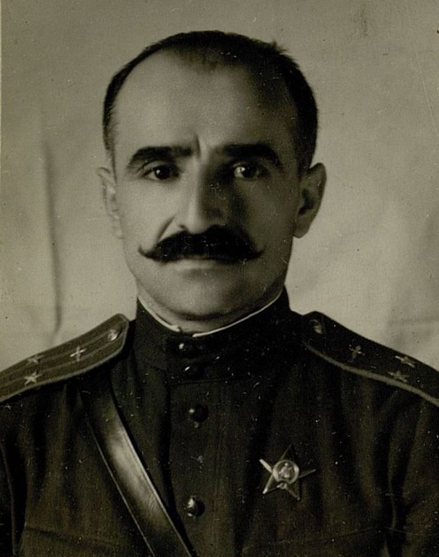 Фотография: Подполковник Стуруа Георгий Сильверстович. Начальник Отдела ПВО, он же заместитель Командующего по ПВО 6-ой воздушной армии