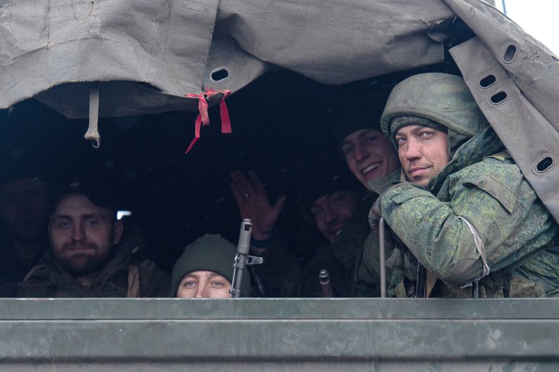Village Rybinskoe, passed under control of the DPR. Servicemen in the village Rybinskoe, passed under control of the DPR.