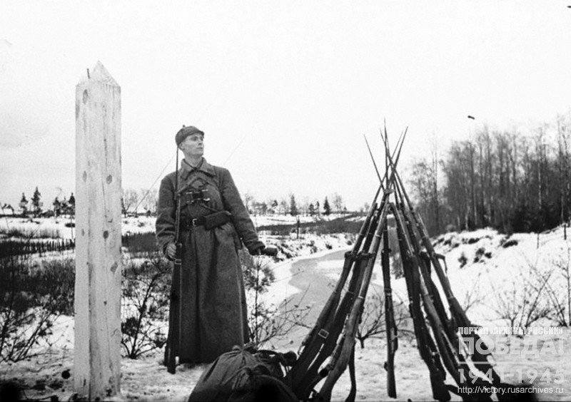 Frontiersman Zolotukhin stands guard at Finnish White island outpost 

