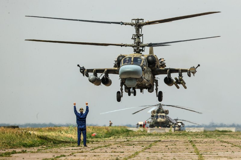 Работа вертолетов Ка-52 "Аллигатор" в зоне СВО