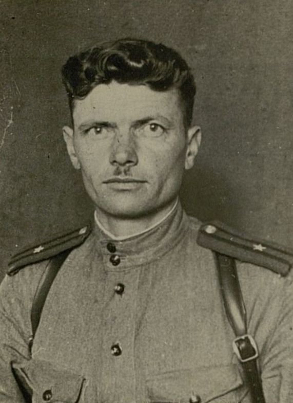 Фотография: Майор Петлеванный Александр Пимонович. Командир 674 стрелкового полка 150 стрелковой дивизии