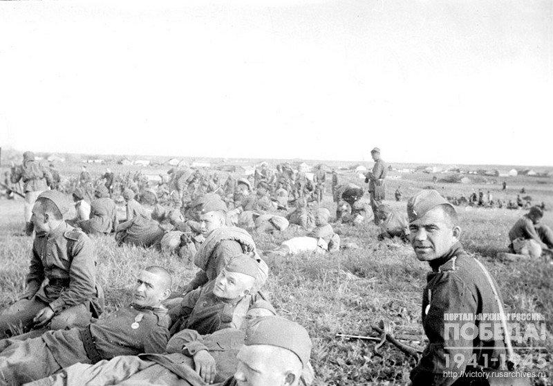 Red Army infantrymen during a halt in the area of Sevastopol. Crimea, 1944