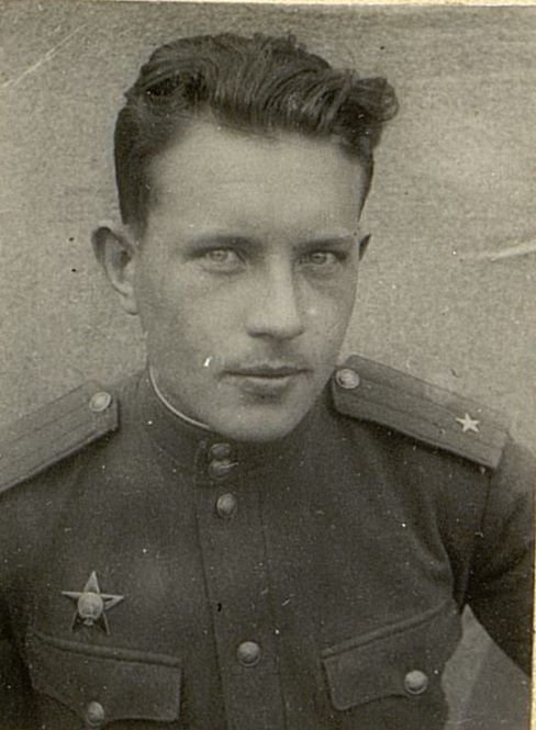 Фотография: Гвардии майор Кузоваткин Сергей Алекеевич, командир 1 стрелькового батальона