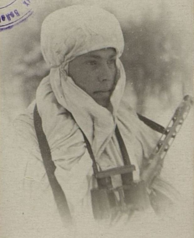 Фотография: Командир развед. группы лейтенант Галанин В.Н.