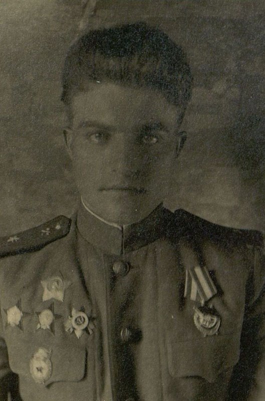 Фотография: Командир 11 гвардейского инженерно-саперного батальона 31 инженерно-саперной бригады Гвардии майор М.С. Малахов