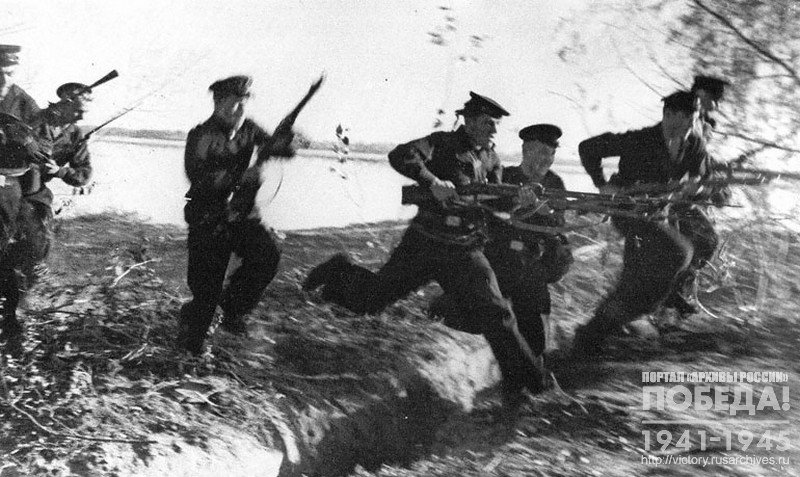 Red Navy soldiers of Volga Military Flotilla during a landing operation in  Stalingrad area