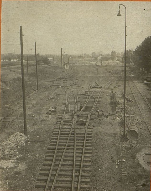 Image: The neck at the station was destroyed. Khodorov - Yuzhnaya