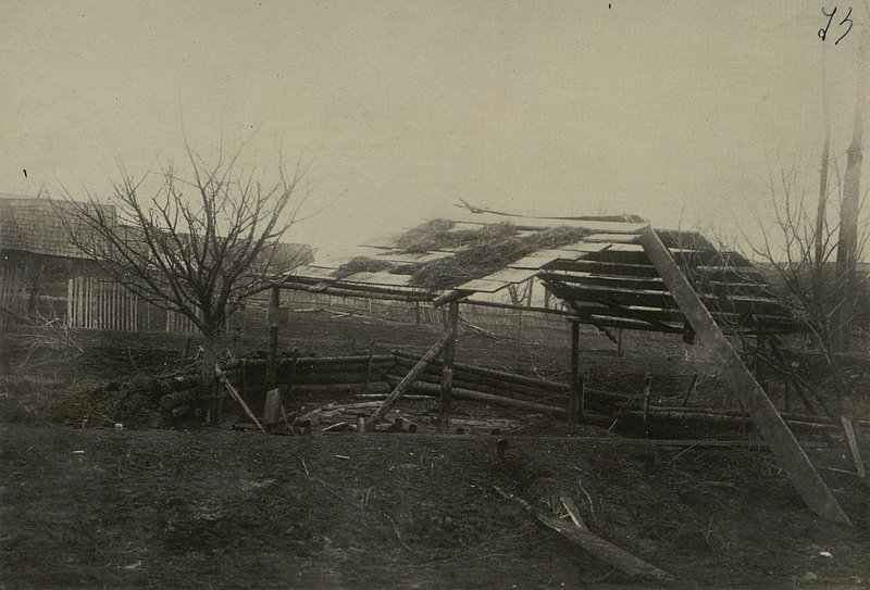 Фотография: Огневая позиция противника в районе вост. Трстена полоса действия 17 гвардии стрелкового корпуса