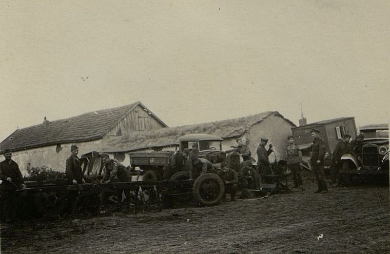 Фотография: Ремонтная площадка 2-й роты