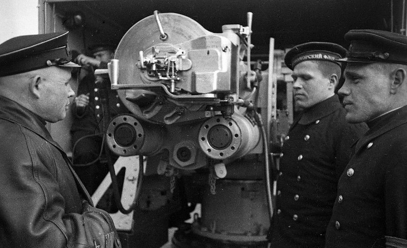 Philip Oktyabrsky, Commander of the Black Sea Fleet, among seamen aboard a combat ship. Crimean Autonomous Soviet Socialist Republic