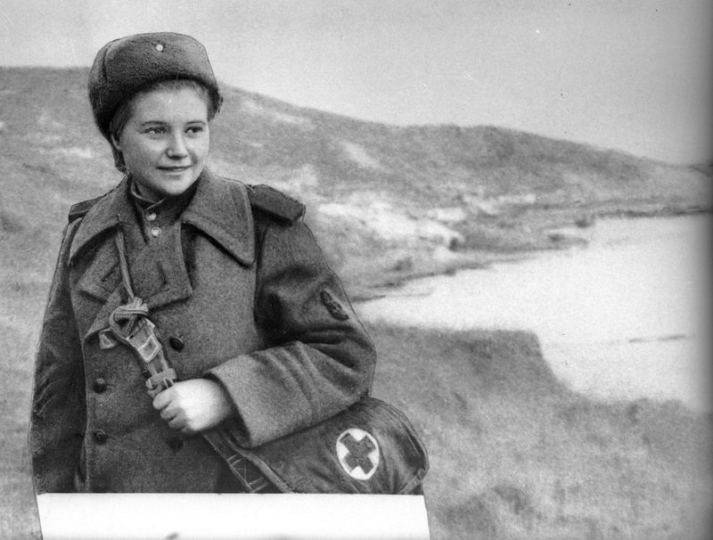Санинструктор Катя Демина