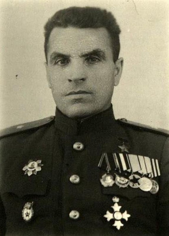 Герой Советского Союза генерал-майор Некрасов Иван Михайлович, участник гражданской и Великой Отечественной войн [07.1941-05.1945 гг.], участник боев на КВЖД, командир 586-го стрелкового полка