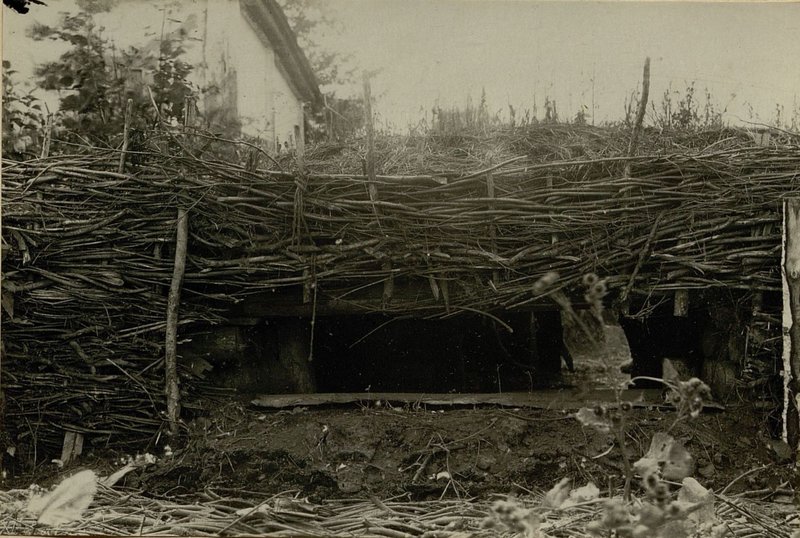 Фотография: Орудийная ДЗОТ. Вид со стороны амбразуры