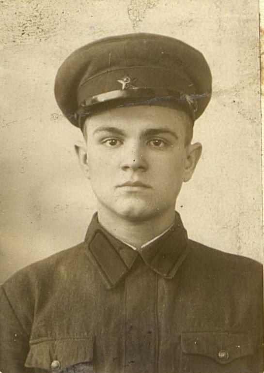 Фотография: Начальник разведки полка лейтенант Шахрай