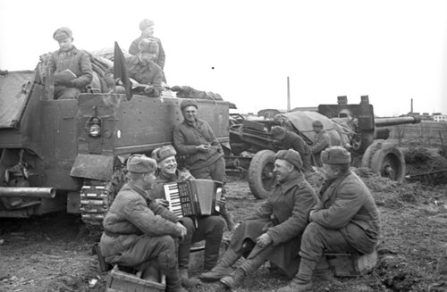 Calculation of 122-mm Howitzer A-19 and Its Trailer on Rest Stop