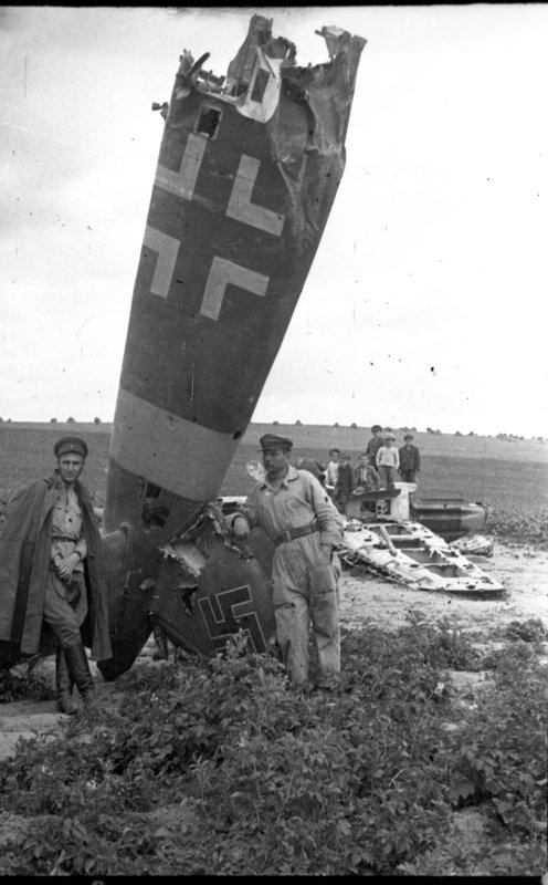 «Калининский фронт. Сбитый «мессершмитт» Bf.109.»