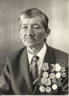 Sataev, Mukhamedzhan