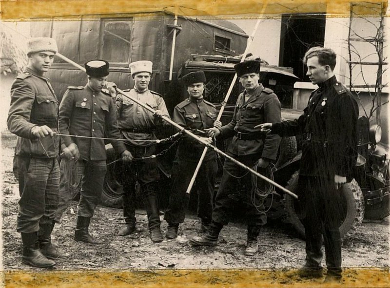 Image: In between battles - radio operators studying