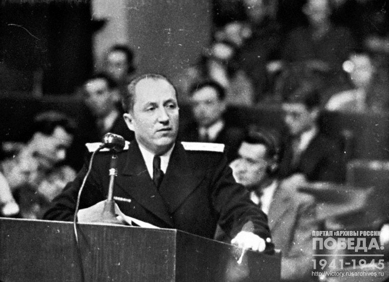 Главный обвинитель от СССР на Нюрнбергском процессе Р.А. Руденко выступает на заседании суда