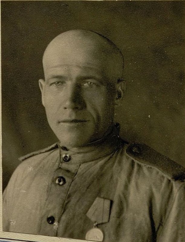 Image: Honors Chauffeur private soldier Mogilka T.P.