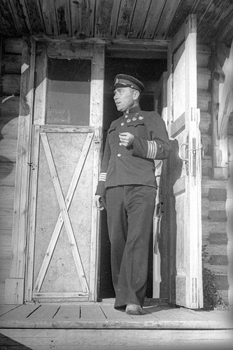 герой Советского Союза Николай Лунин