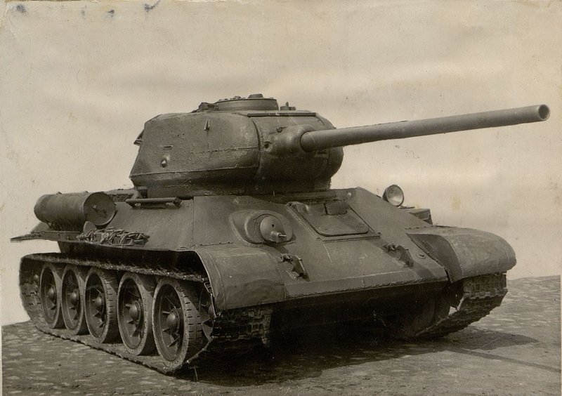 Фотография: Средний танк Т-34