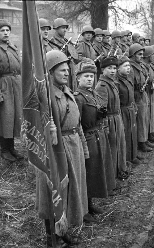 «1-й Украинский фронт. Стрелковая часть полковника Тарасова.»