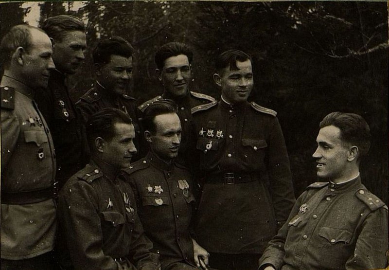 Image: Group of regiment officers