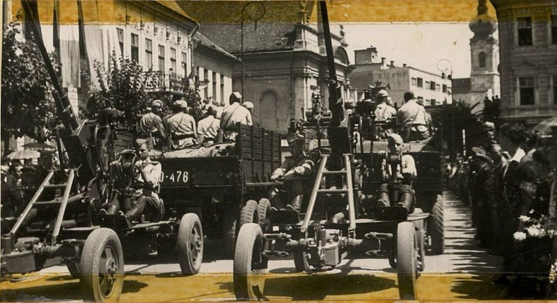 Фотография: Артиллерия на марше