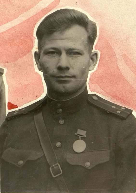 Фотография: Начальник связи старший лейтенант Орлов