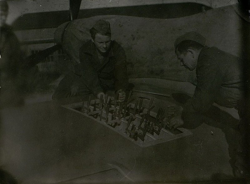 Фотография: История 6 подвижной авиаремонтной базы