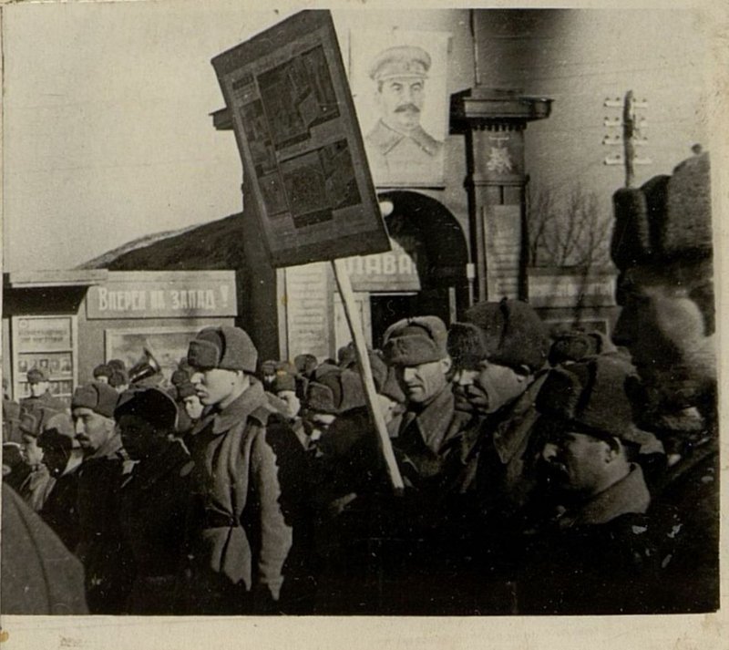 Фотография: Парад 1-го мая