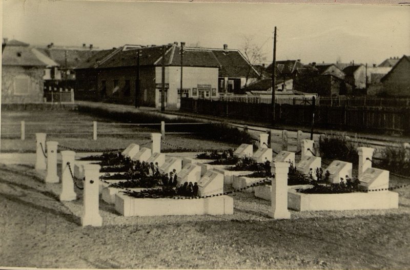 Image: Military cemetery site (Peshtsenterzhebet district)