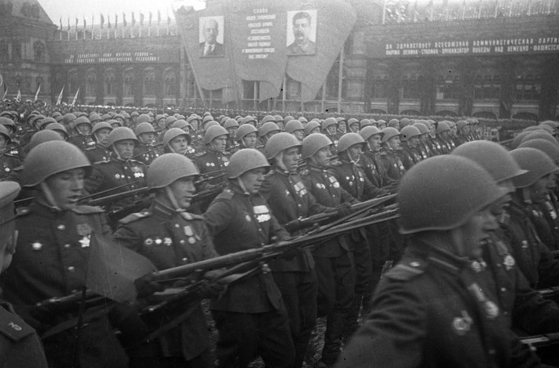 «Парад победы на Красной площади.»