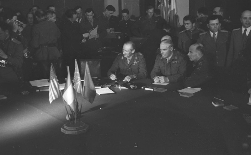 Signing ceremony of the Declaration of German Defeat