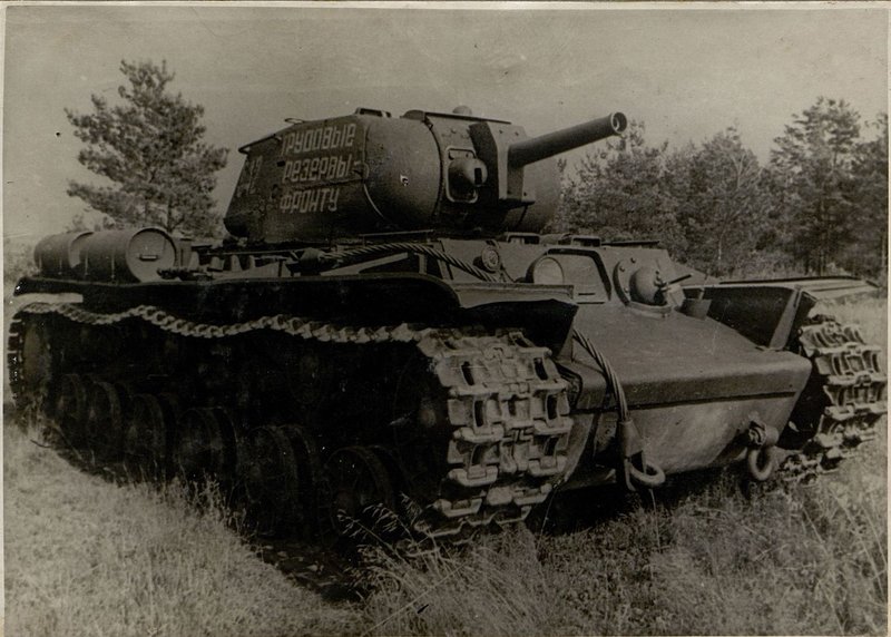 Image: Heavy tank KV-8
