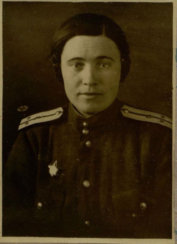 Фотография: Лейт. медицинской службы товарищ Дегтярева