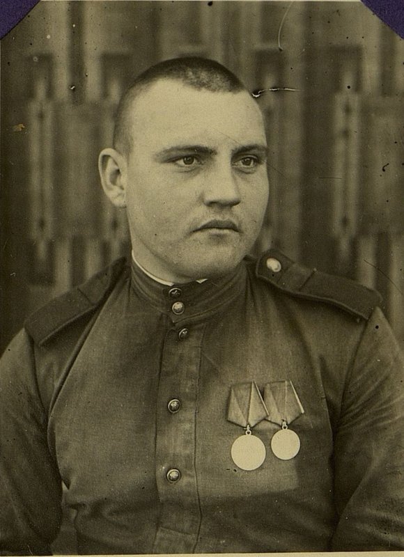 Image: V.E. Lyskov senior sergeant, one of the best Komsomol organizers of the battalion