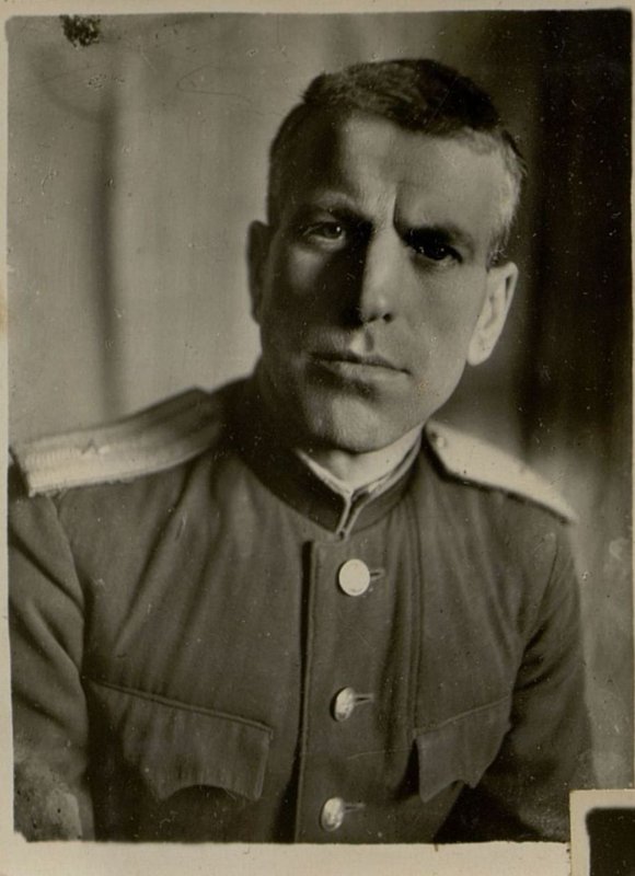 Фотография: Начальник штаба полка майор Афанасьев