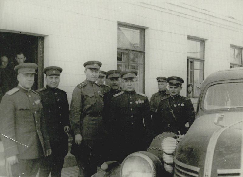 The 4th Air Forces Army. From left to right: Deputy Commander Naumenko, Chief of the Political Directorate F. Verov, Commander-in-chief K. Vershilin, representative of the Supreme Command A. Novikov