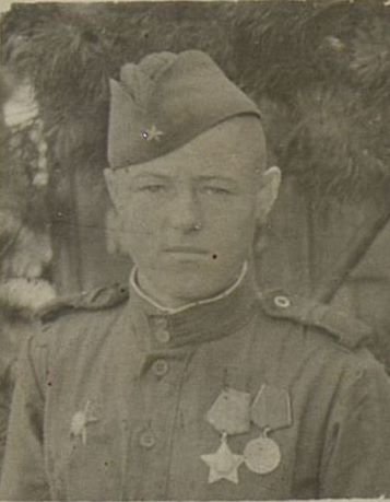 Image: A young communist, a brave and courageous gunner of Nechepurenko's gun, with accurate and quick work of his gun for the liberation of Crimea, he destroyed a lot of enemy manpower and equipment, for which he was awarded the Order of Glory, III degree