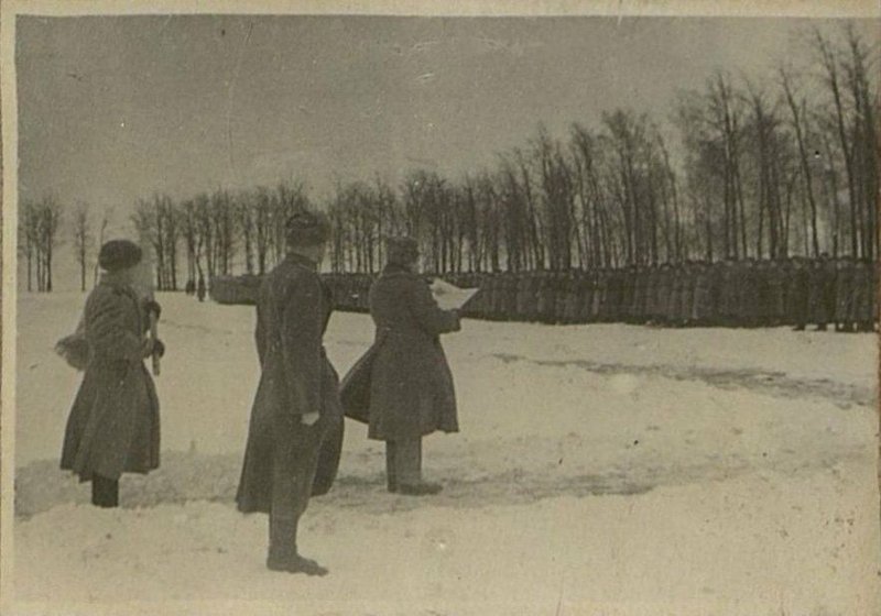 Фотография: Фотоальбом "Коммунисты армии в боях с японскими захватчиками"
