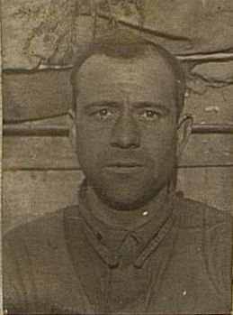 Фотография: Васенков Д.В. младший техник младший лейтенант