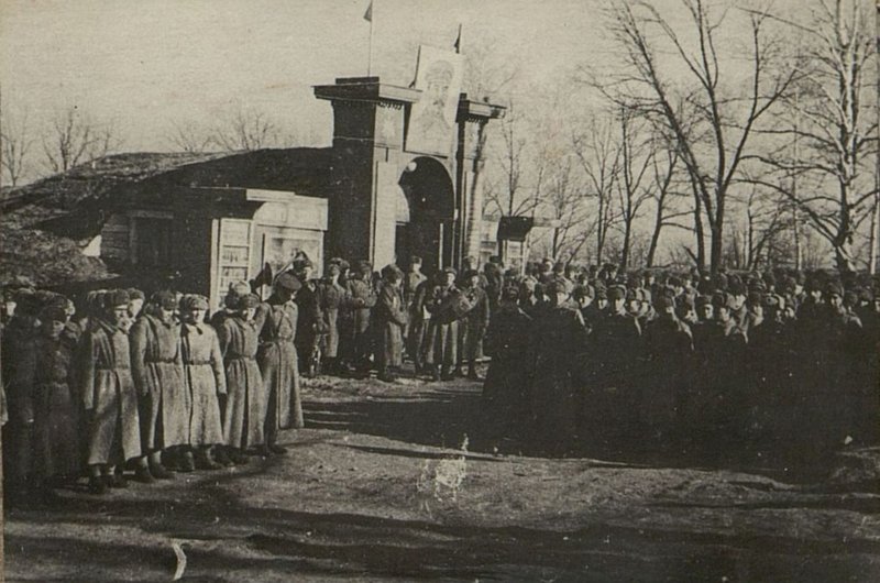 Фотография: Митинг в честь освобождения г. Полтавы
